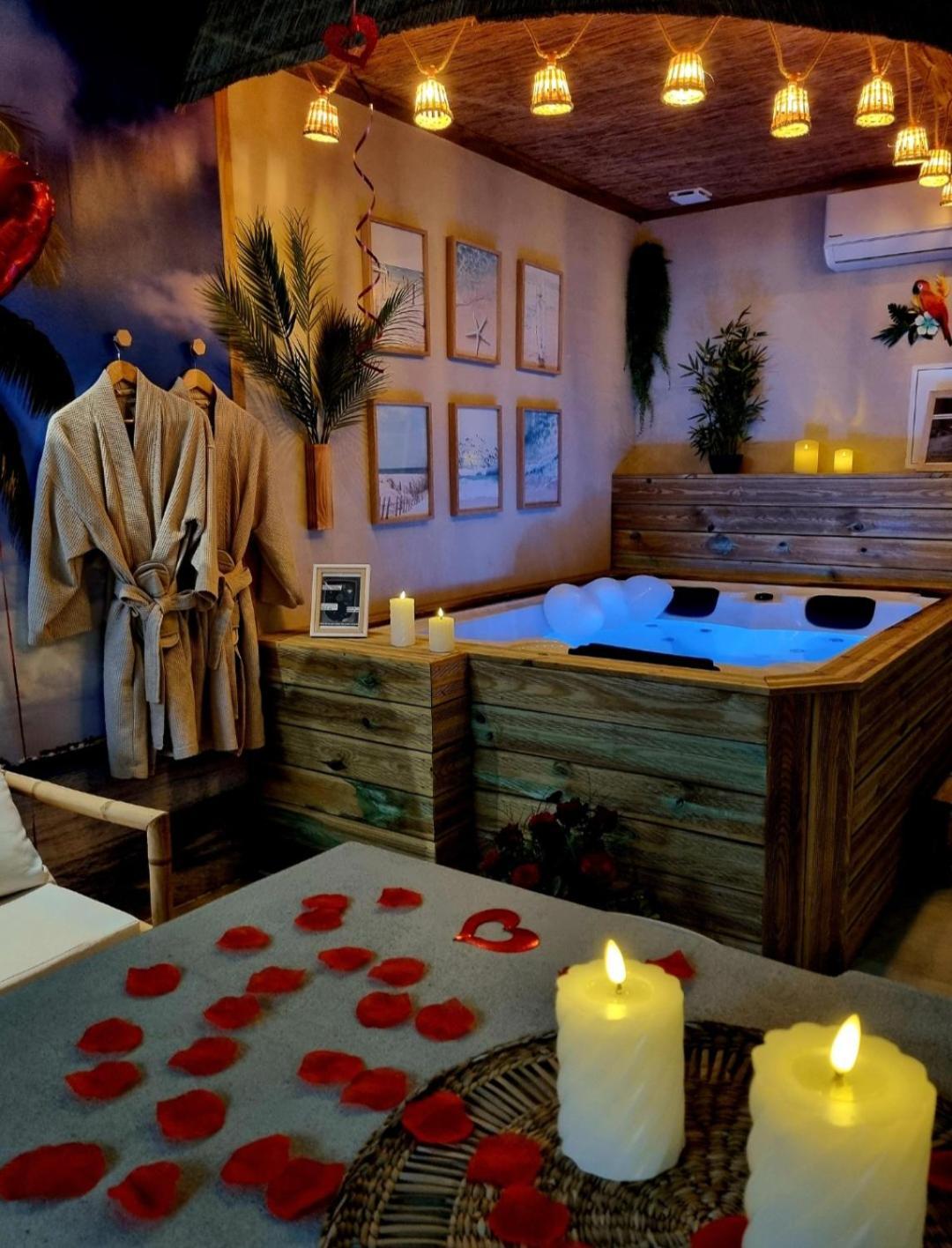 Les Spas De La Mer, Appart&Spa Aloha, 100M De La Plage, Plein Coeur Du Grau Le Grau-du-Roi Eksteriør bilde